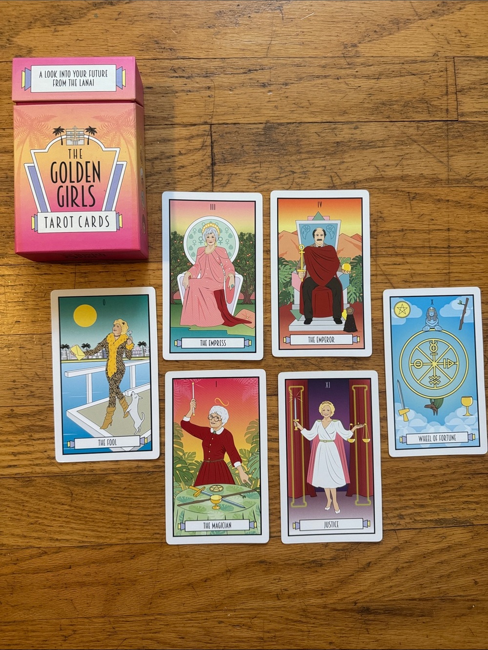 NIB! The Golden Girls Tarot Cards - Picture 2 of 3